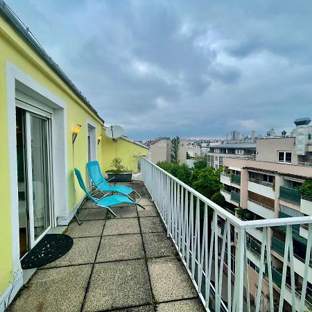 Cosy Flat With Huge Terrasse! Long Or Shortterm Viena Exterior foto